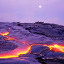 LAVALAVA_'s profile picture. 18 years old bedroom producer who makes experimental electro