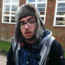 Geek at heart, lover of Pizza, Beer & Esports