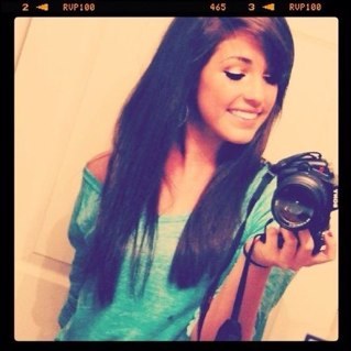 HottieFaux's profile picture. Im just a ray of sunshine ☀ || taken  || roleplayy || ~ kimmy ------------------------------------------- @FauxFakie  is my sunshine