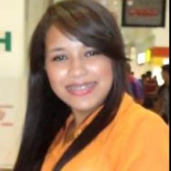 - Manooola , sabia que eu te amo ? te quero sempre por perto , tu mim faz bemzão ♥ @SofiaMorais_ aqui ;)