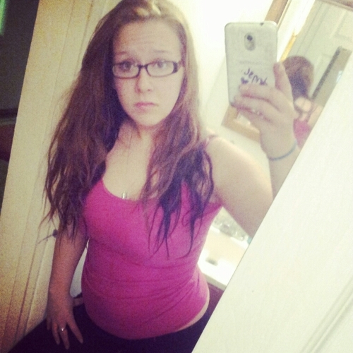 lilmizzanqel19's profile picture. uhmm , im cool af' i luhhv to txt , ndd i luhhv new people so fwm ! im 3hunna percent #teamfollowbackk ! =))