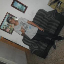 15 Anos , Solteiro e engraçado rs'