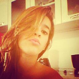 Simplesmente Simples' ' Mamãe disse q eu sou Lindaaaa ;) haahaa ♔