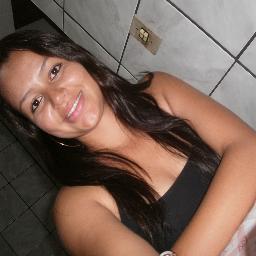 só um aviso: de gente falsa eu não preciso ;D