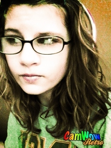 Hey, my name is Madisen Parris. I love music, my family,and ONE DIRECTION! I want to be a singer when I grow up! I love life and what it gives!!! thx(:
