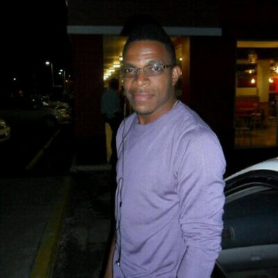 Profile Picture of David Ebanks (@DeezieEbanks) on Twitter