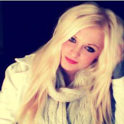 Ellie Jayne (@elthomoo) | Twitter