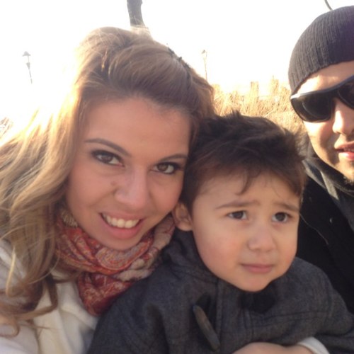 Cali mom of 2. Enjoying my babes, crafting, and life!