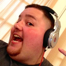 Gung-ho poker freak, fantasy football geek, sports fanatic, and  addict!