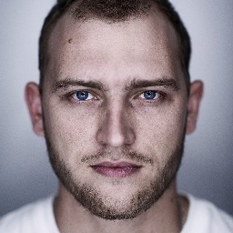 Photographer | Retoucher & YouTuber. High-end imagery with @mvzphoto & Retouch trainig on @retutpro - http://t.co/C6ixc8OsHI