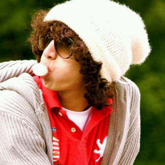 ‏أنا رعد من جدة ع 24 و موجب