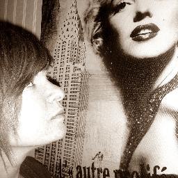 351889's profile picture. 