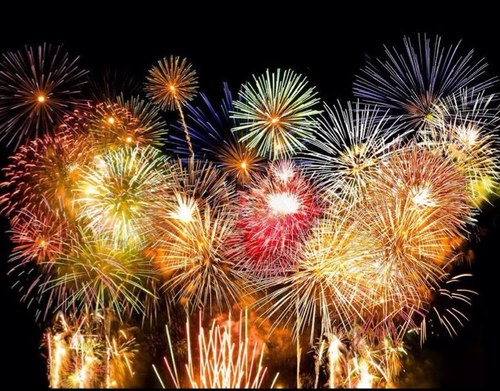 Firework4altijd's profile picture. Ik tweet heel het jaar door over vuurwerk als het uitkomt, zin in oud en nieuw 2013-2014,volg mij als je van vuurwerk houd!