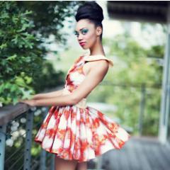 VintageServed's profile picture. Serving you with the best Vintage finds online! Shop coming soon!