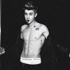 marivi_arias's profile picture. Justin. Eres tan perfecto Te amo ❤ no saben lo especial que eres para mí. Cuando sonríes me haces sonreír ❤