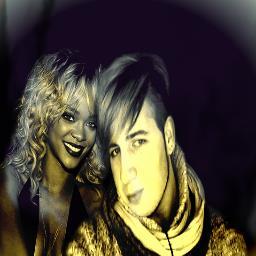 BIENVENUE SUR MA PAGE TWITTER ! 
J'Ai 24 Ans je suis Coiffeur,Fan de Rihanna,j'aime les soirées entres ami(e)s,n'hesitez pas me twitée:p! http://t.co/WKvedPVq