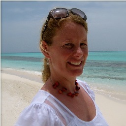 Transformational Mentor & Speaker - Author of Connect to Authentic Success:7 Steps to the Destiny You Deserve
http://t.co/wzdjjYvu