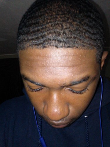 YOO Its The Nigga Peb.Uma Young Nigga In Charge CEO I Kno u Heard Of Us!Follow The Movement @1YNIC #DollaSigns #Seaside
