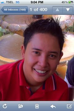 Am a freelance Photographer......            ( I am who I am your approval isn't needed. ) (^_*)