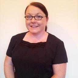 Advanced facial, massage, meditation & movement specialist. Massage/ therapy educator & blogger- http://t.co/gbdlK5GQUr