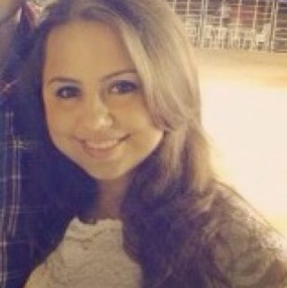 Aquariana, 26 anos que perdeu a prática de mexer no twitter.