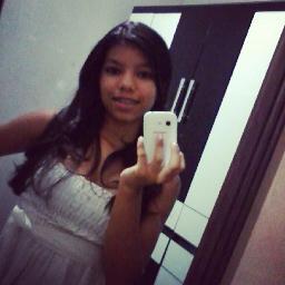 Apenas ignore. Veneno só faz mal se você engolir solteira, 14 aninhos, inteligente *-*
Ask: http://t.co/6pn6mZ4Knt
