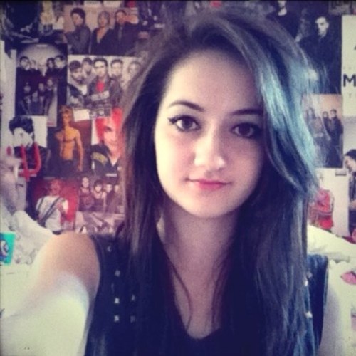 Follow me on Instagram: jenniferviolet_