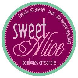 Bombones de Producción Artesanal con deliciosos rellenos que cautivarán tu paladar. Bombones con el mejor cacao venezolano. Por @aliciamayorca12