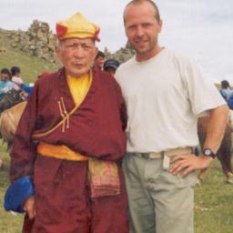 GrowUpMark's profile picture. 