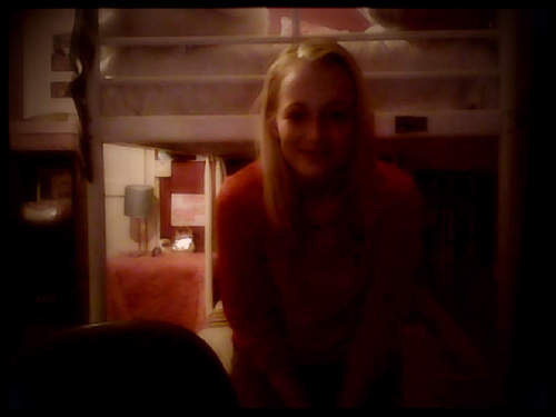 amybarr1999's profile picture. i like pigs :)