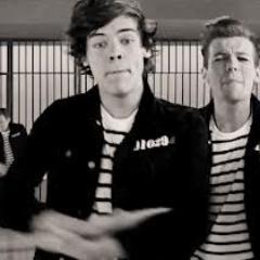 Ariellinapuci's profile picture. La mia vita il mio cammino il mio pensare va solo e unicamente in one direction :3