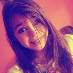 ;3 ㅤ ㅤ  ㅤ ㅤ  Bio fugiu com a beleza e foram infelizes para sempre por que nenhuma delas existiam ;c
