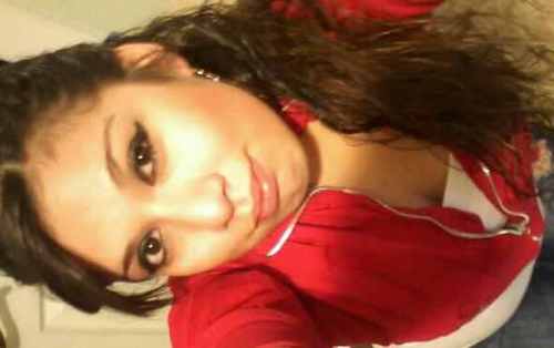 @ayee_its_naenae is beautiful you should follow her she is nice and funny no lie. (only when she wants to be)