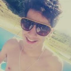 `` escrevo henri do pulso ´´
https://t.co/C3emPKU9