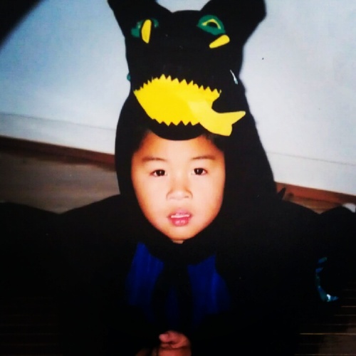 Winn_sUponATime's profile picture. A hand full of beans and a chest full of weed, got me singing about a bitch while I'm blowing out my steam.