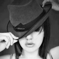 حاسب على اسلوبك بالاعتذار .. فإنتزاع السهم اصعب من اختراقه . 
FtooM