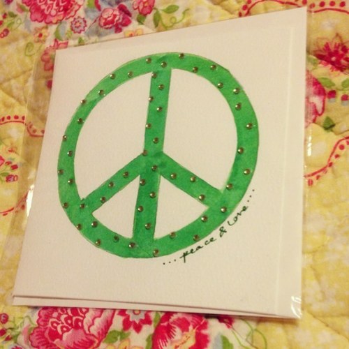 Artist from Whitstable, creates pretty handmade lovelies for all occasions...made with Peace & Love by the sea...✌❤