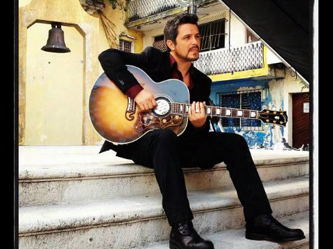 Letras de las músicas de nuestro Poeta Ale Sanz!
