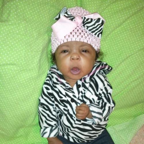 --♥ *Ma'Kenzie E'lise Kennedy* ♥ --- Mommy's Little Bug ! :) Enjoying My Beautiful Life!! That's All That Matters!!!! ♥ #TeamMOMMY !