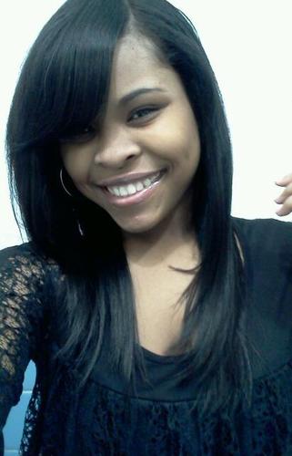 A young woman living in a big world...! #teamsingle #teamnokids #collegebound - WSU Follow me!