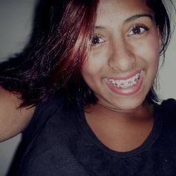 O seu mal pensado o seu mal olhando não me faz andar pra trás & nem ficar parado ♪ '