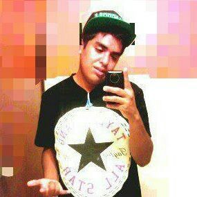 juan_killinit's profile picture. wassup everyone hmu ! iDont bite ;D hit that follow button and I'll follow back :D