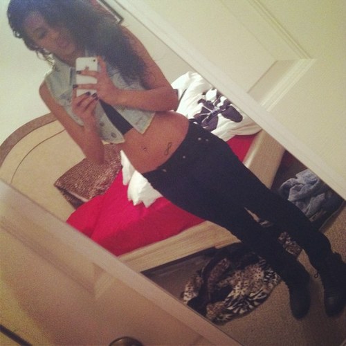 Jelanie. 19. Capricorn. ❤
