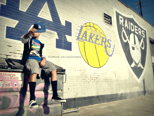 renejr846's profile picture. i tweet about really facts be someone that stands out in Life Loading.......  ...