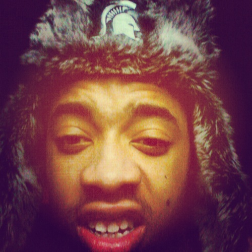 Real nigga since day one aint promised day two
Hoopn wit my nigga Kobe
Laying down wit all the bad ass females..
#Teamfollowbak