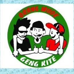 Pemuda_Batam's profile picture. Keberanian adalah kemampuan utk berdiri & menyuarakan pendapat Namun keberanian juga kemampuan untuk duduk diam dan mendengarkan. Semangat @InformasiBatam