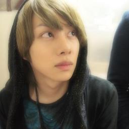 super junior ヒチョルだ。よく冷たいって言われるけど...そうでもないぞ？ㅋㅋ
仲良くしてくれるならたくさん構ってやる ^^
フォローしたら＠で教えろよ？？　
[R18/DM対応] 2013.1.27～