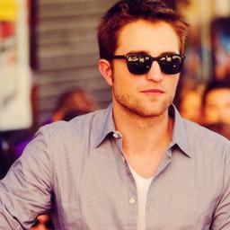 PoeticCandor's profile picture. I don't know what I did to deserve @BizarreElegance and @JakesHybrid, but I will never take for them for granted. (18+ RP)