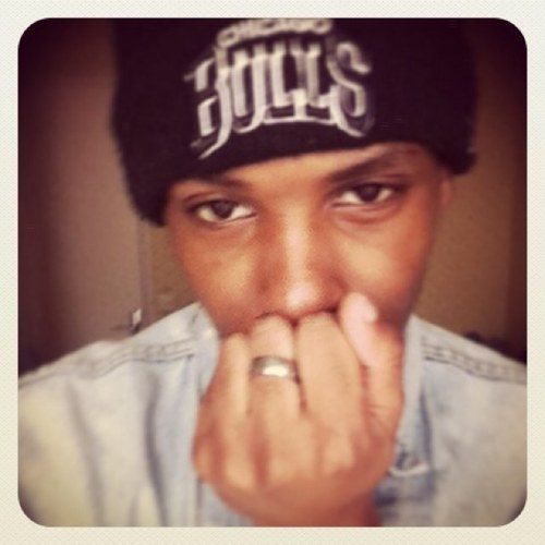 BreezyPhareLL's profile picture. L'amour est un nom, le sexe est un jeu. Oublie le nom et joue le jeu. #TeaM Weezy ... #TeaM Breezy... #TeaM Driizzy .. YMCMB