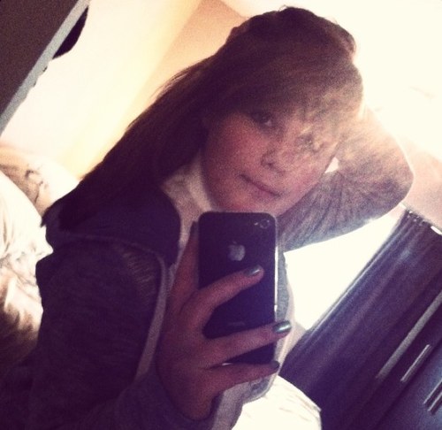 GirlyGirl2312's profile picture. Follow everyone back :*